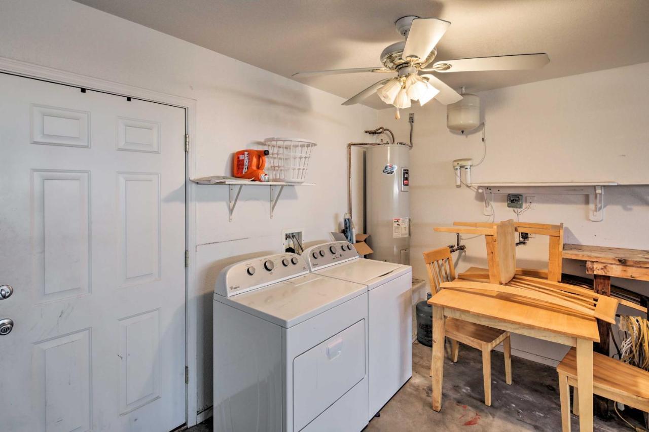 Lake Havasu City Retreat With Patio And Grill Eksteriør billede